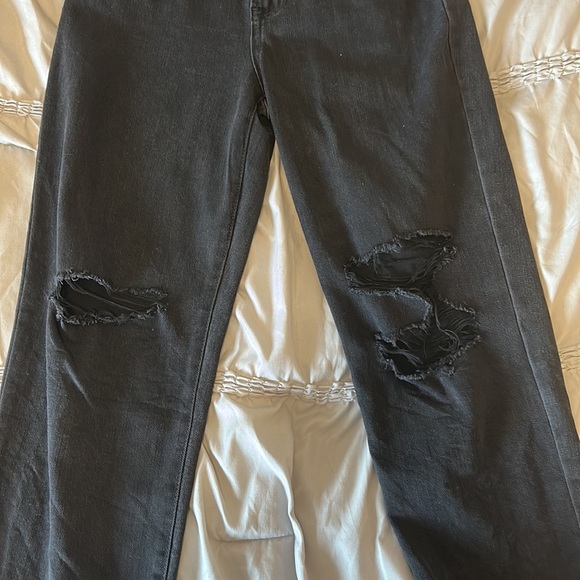 REWASH black high rise jeans, cropped on knees and ankles. Size 26 - Picture 2 of 6